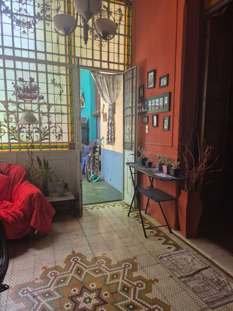 CASA A RECICLAR, SOBRE LOTE PROPIO